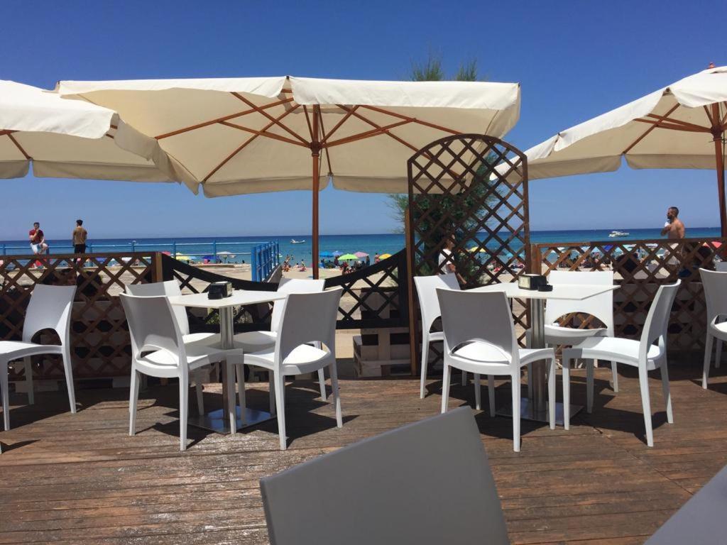 Appartamento 60 Mq A 800 Mt Dalla Spiaggia Capaci Exteriör bild